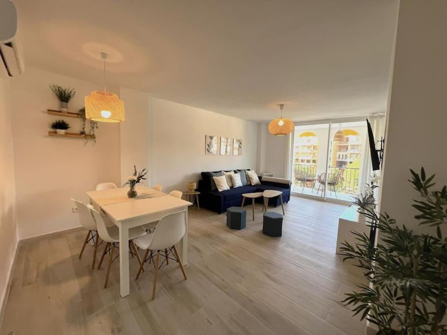 Elegante Y Luminoso De Playa Appartement *